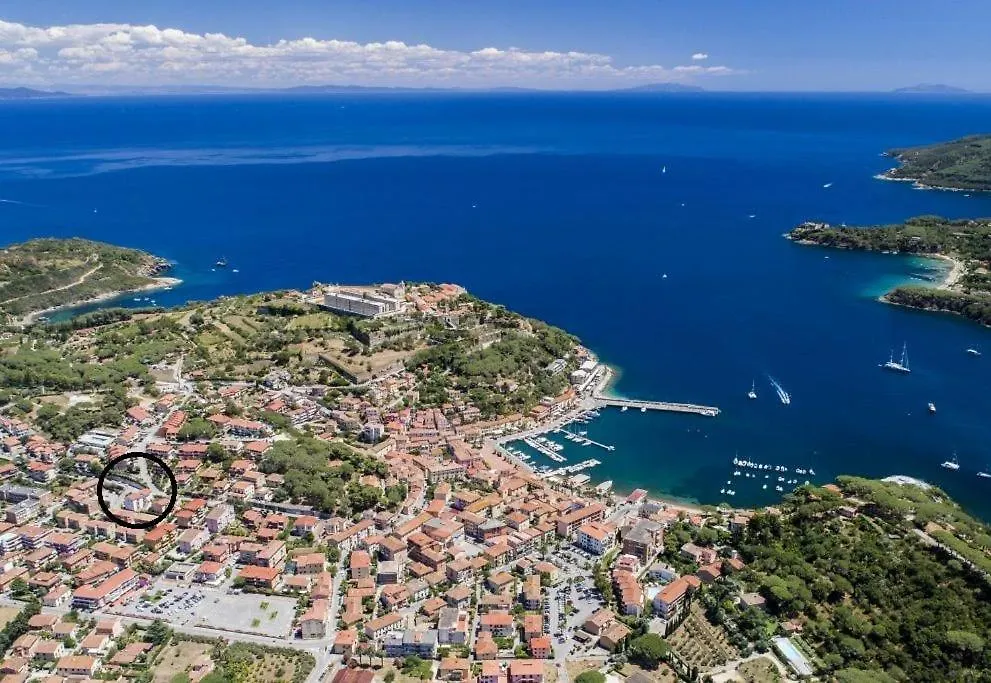 Trilocale Azzurro Apartment Porto Azzurro