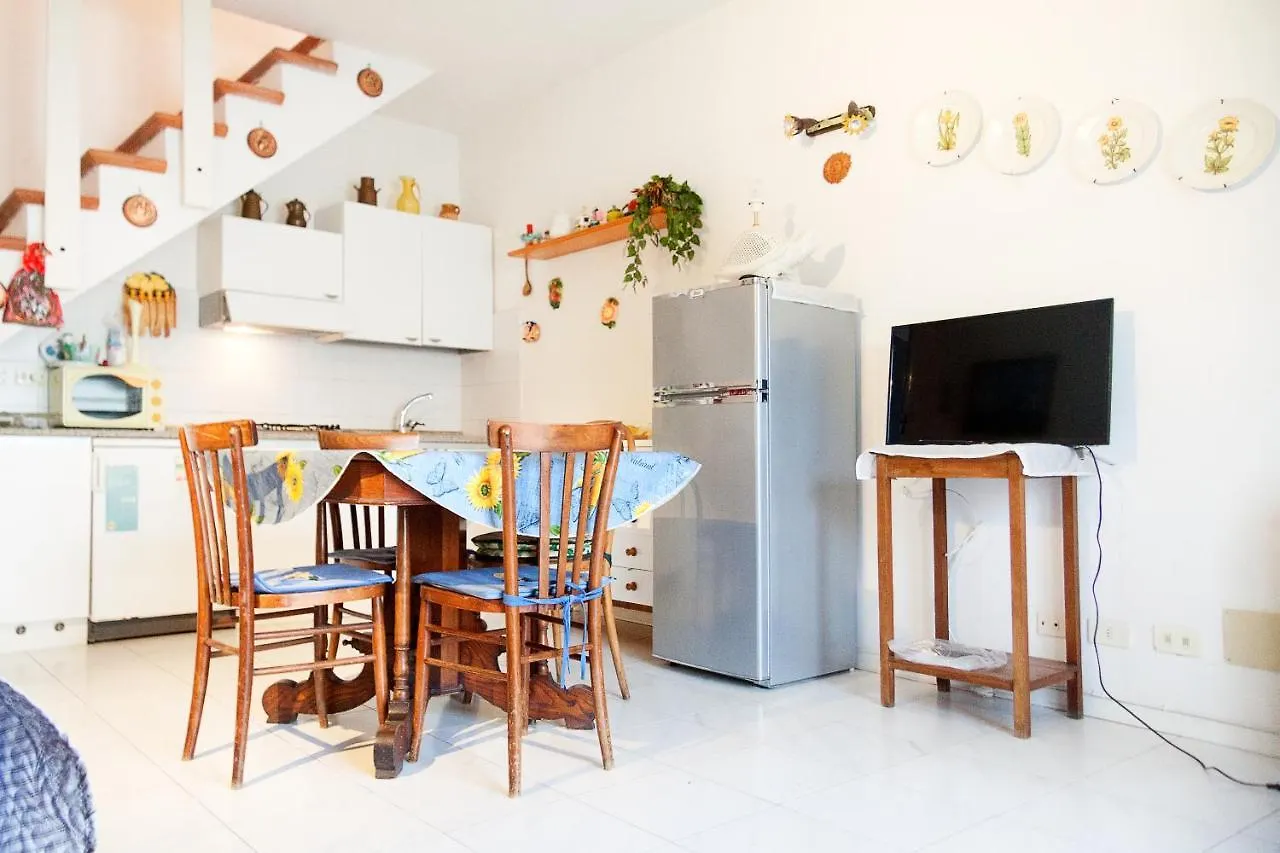 Trilocale Azzurro Apartment Porto Azzurro