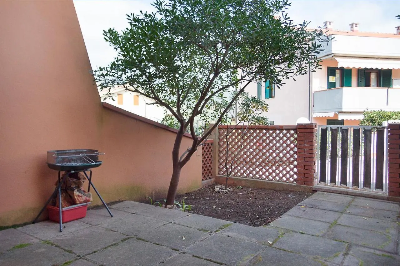 Trilocale Azzurro Apartment Porto Azzurro Italy